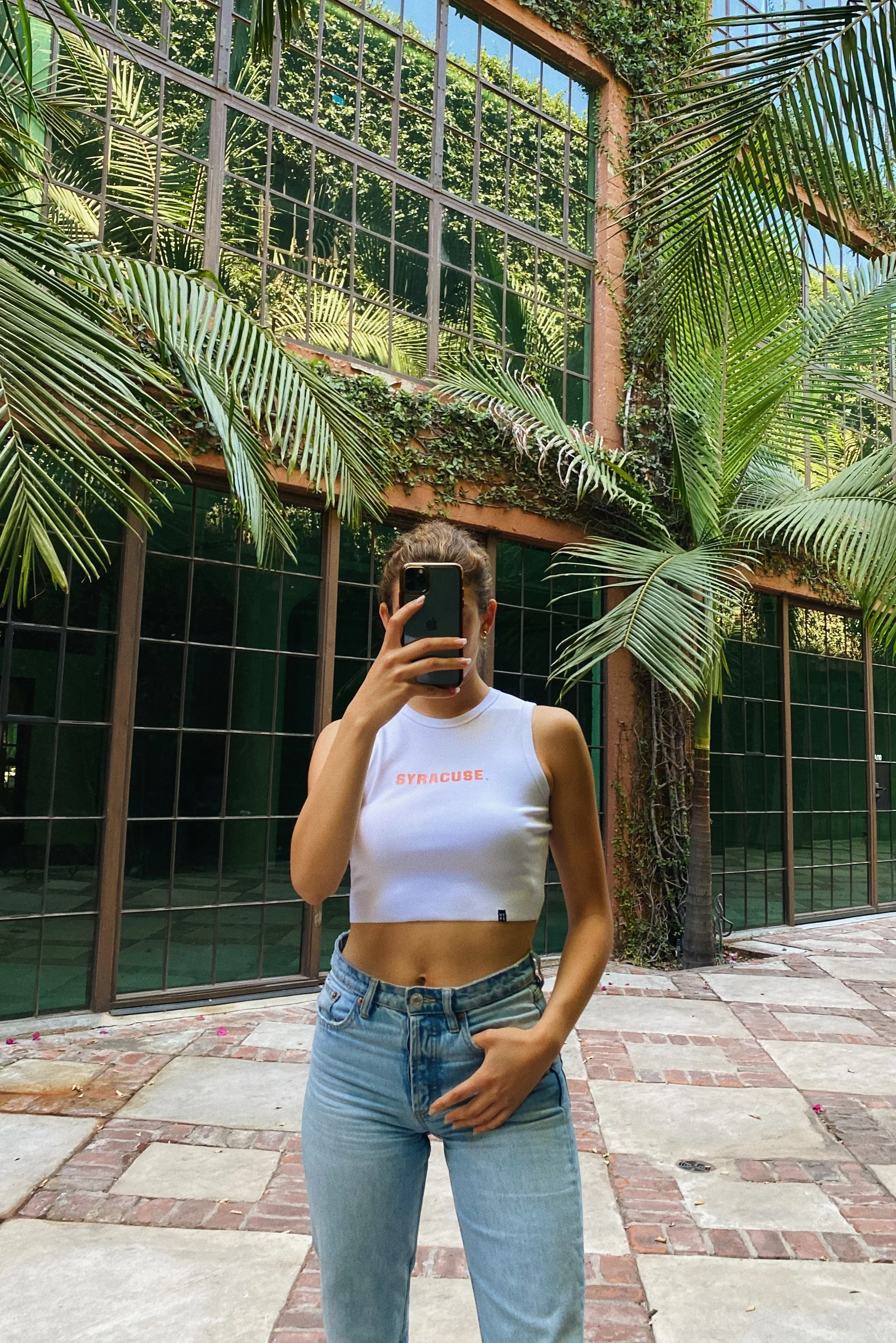 Syracuse Cut Off Tank - Image 8